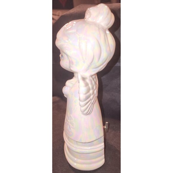 Ceramic Iridescent Angel Figurine With Music Box Vintage - Picture 6 of 9